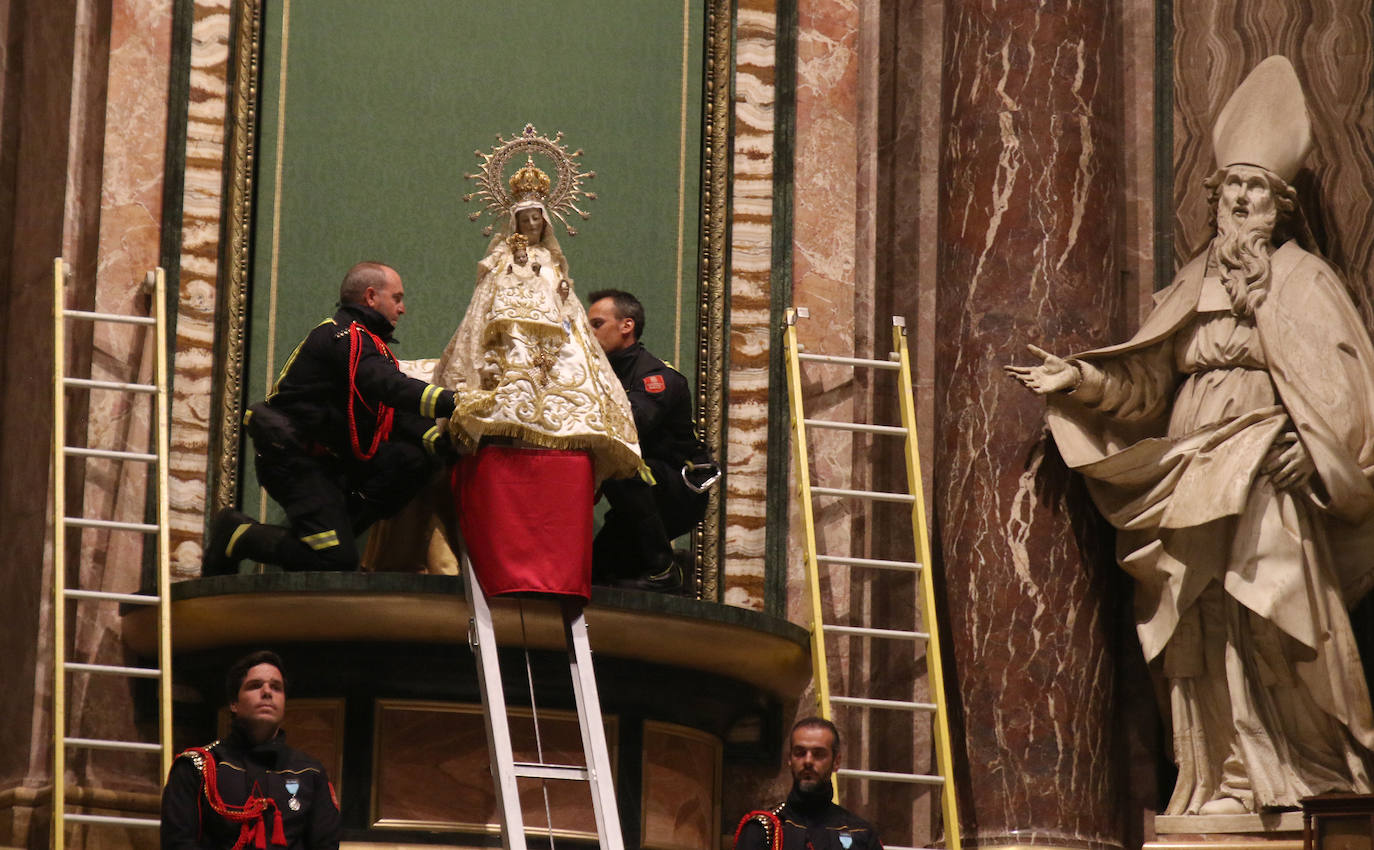 Fotos: La Virgen de la Fuencisla ya está en la Catedral