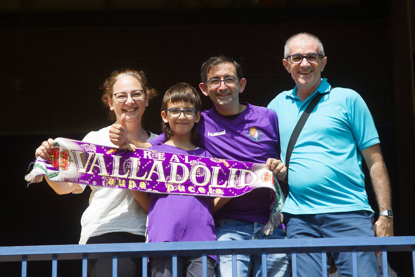 El Villarreal se llevó los tres puntos en juego (2-0) ante el Real Valladolid en La Cerámica en un duelo en el que la mayor ambición local, especialmente en la segunda parte, le dio sus frutos ante un rival que estuvo bien en defensa pero al que le faltó algo más en ataque.