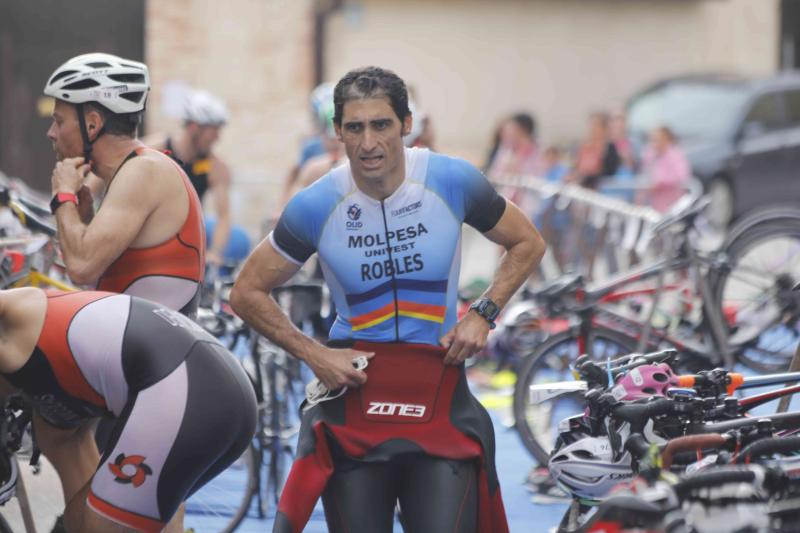 Fotos: Un centenar de atletas desafían a la lluvia en Valbuena de Duero (1/2)