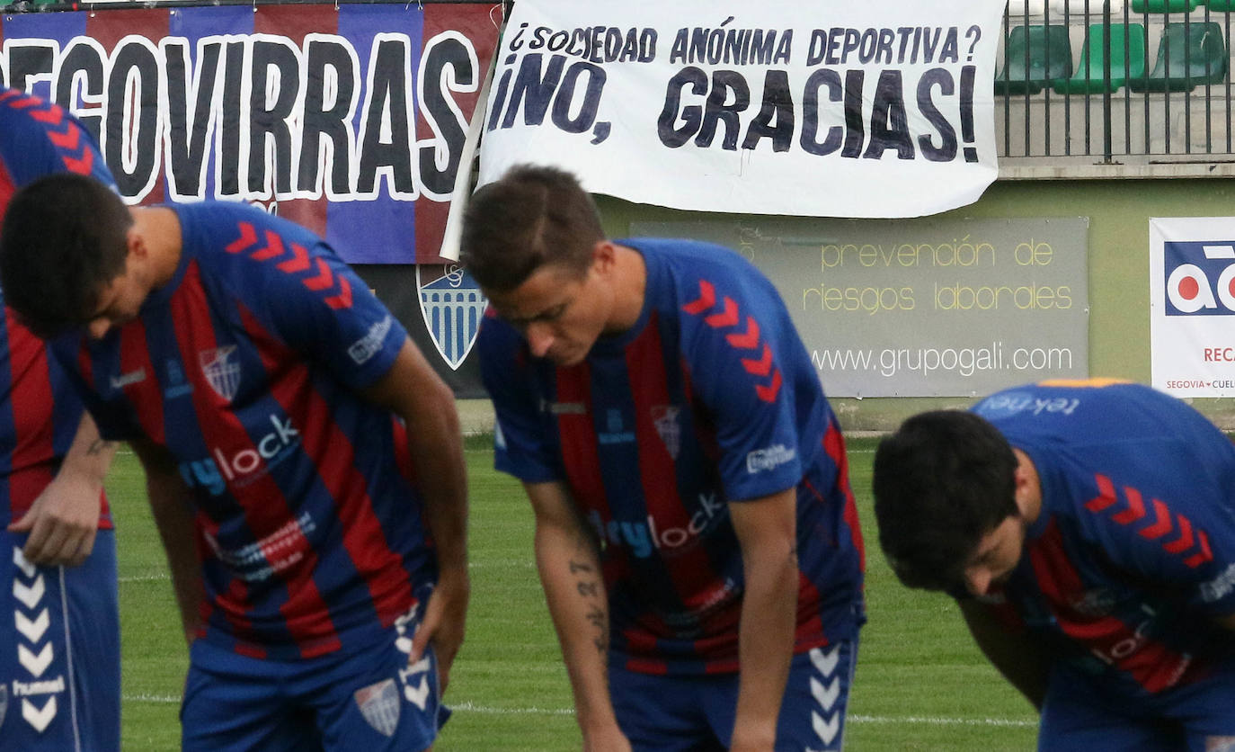 Encuentro entre la Gimnástica Segoviana y el Santa Marta.