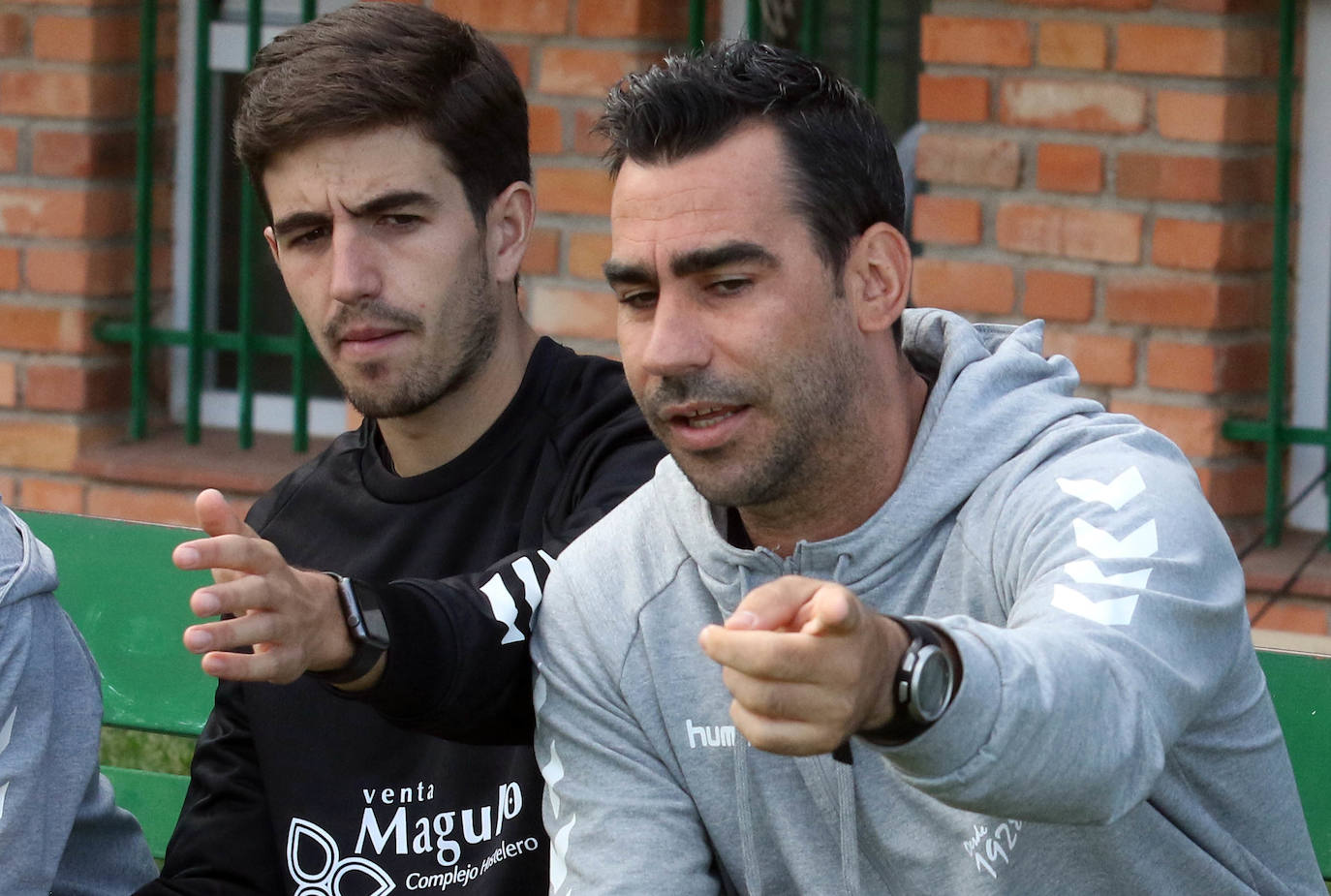 Encuentro entre la Gimnástica Segoviana y el Santa Marta.