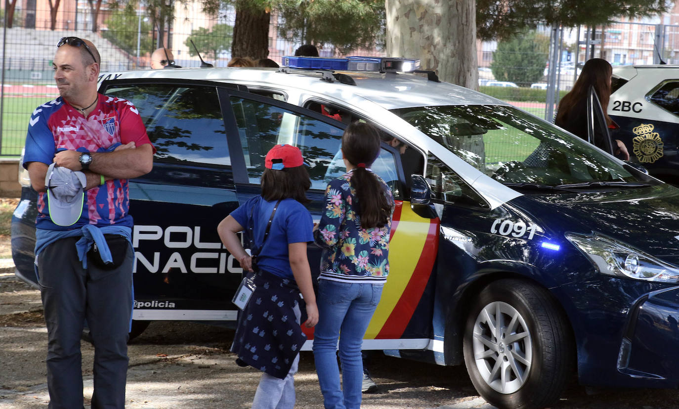 Encuentro entre la Gimnástica Segoviana y el Santa Marta.