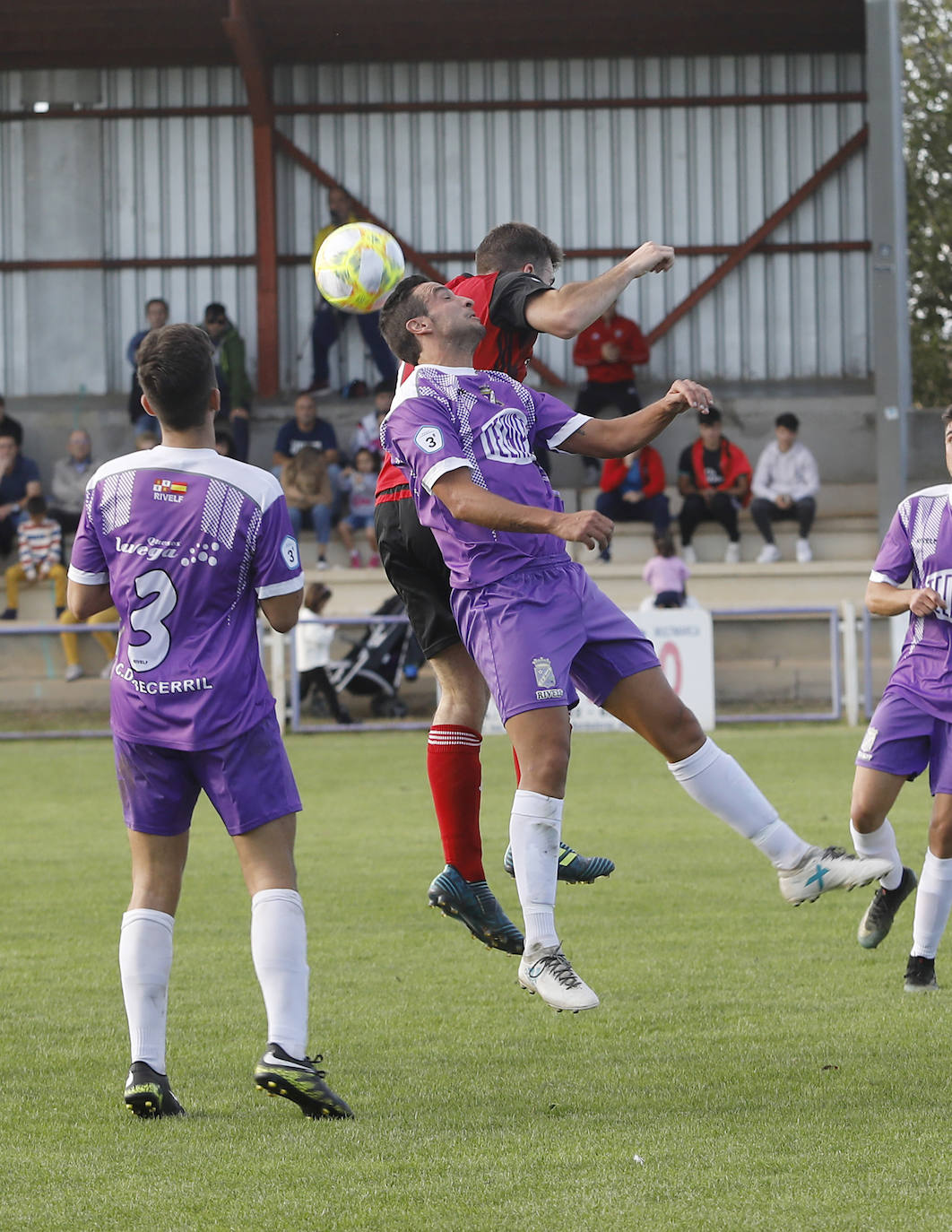 El C.D. Becerril consigue su primer punto de la temporada. 