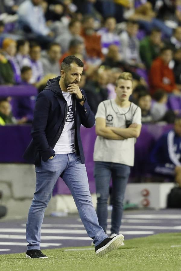 Óscar Plano adelantó al Real Valladolid después de una gran jugada llevada por Nacho, Guardiola y Toni Villa y empató Carlos Fernández