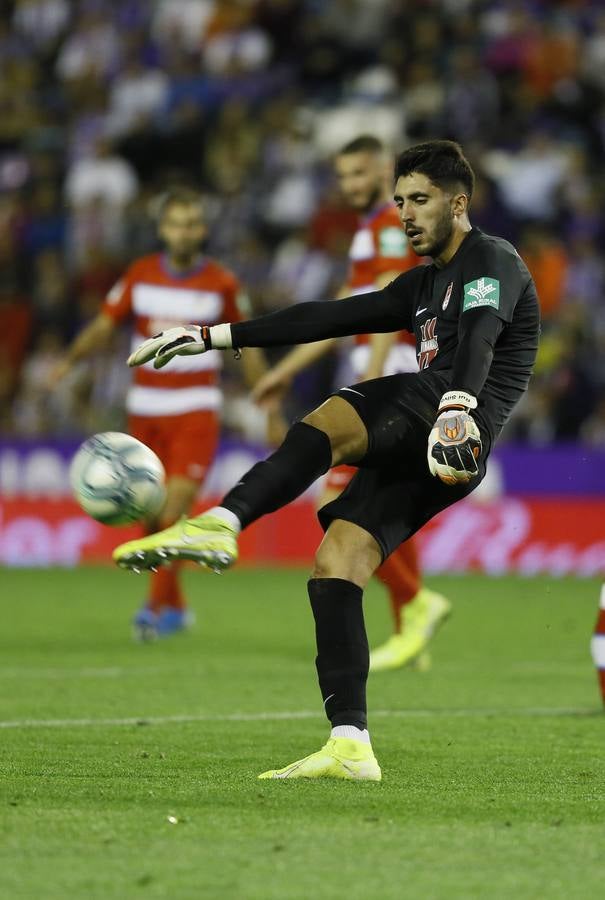 Óscar Plano adelantó al Real Valladolid después de una gran jugada llevada por Nacho, Guardiola y Toni Villa y empató Carlos Fernández