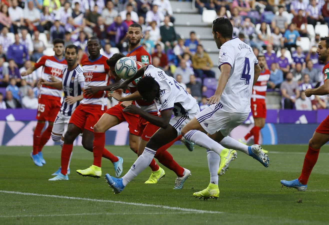 Óscar Plano adelantó al Real Valladolid después de una gran jugada llevada por Nacho, Guardiola y Toni Villa y empató Carlos Fernández