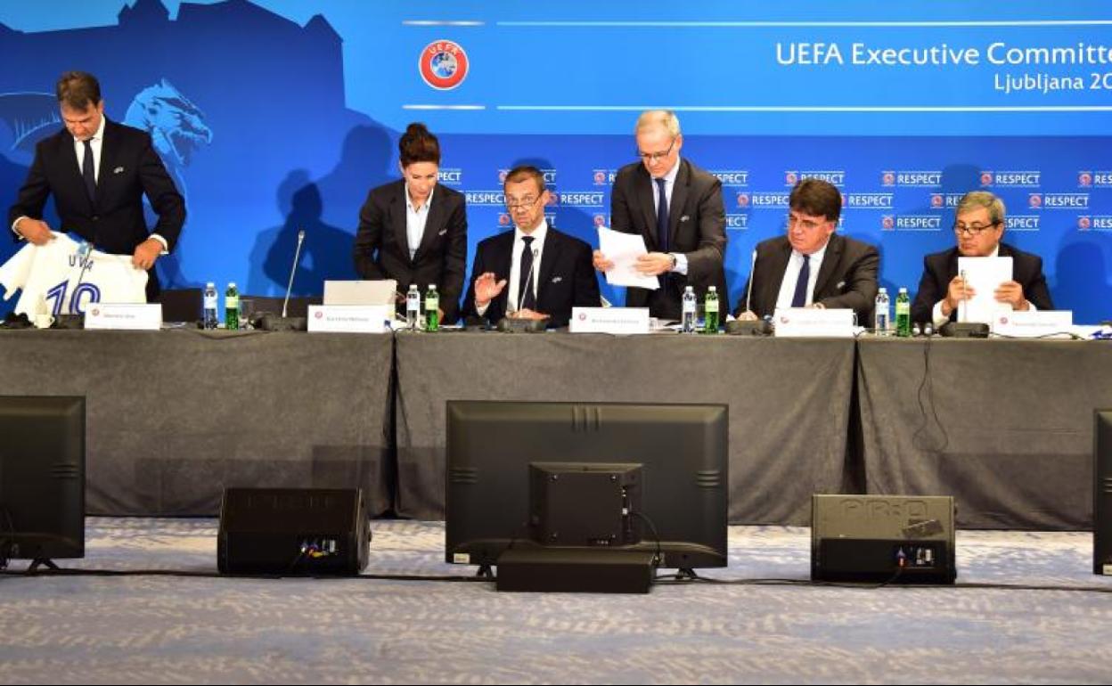 Reunión del Comité Ejecutivo de la UEFA. 