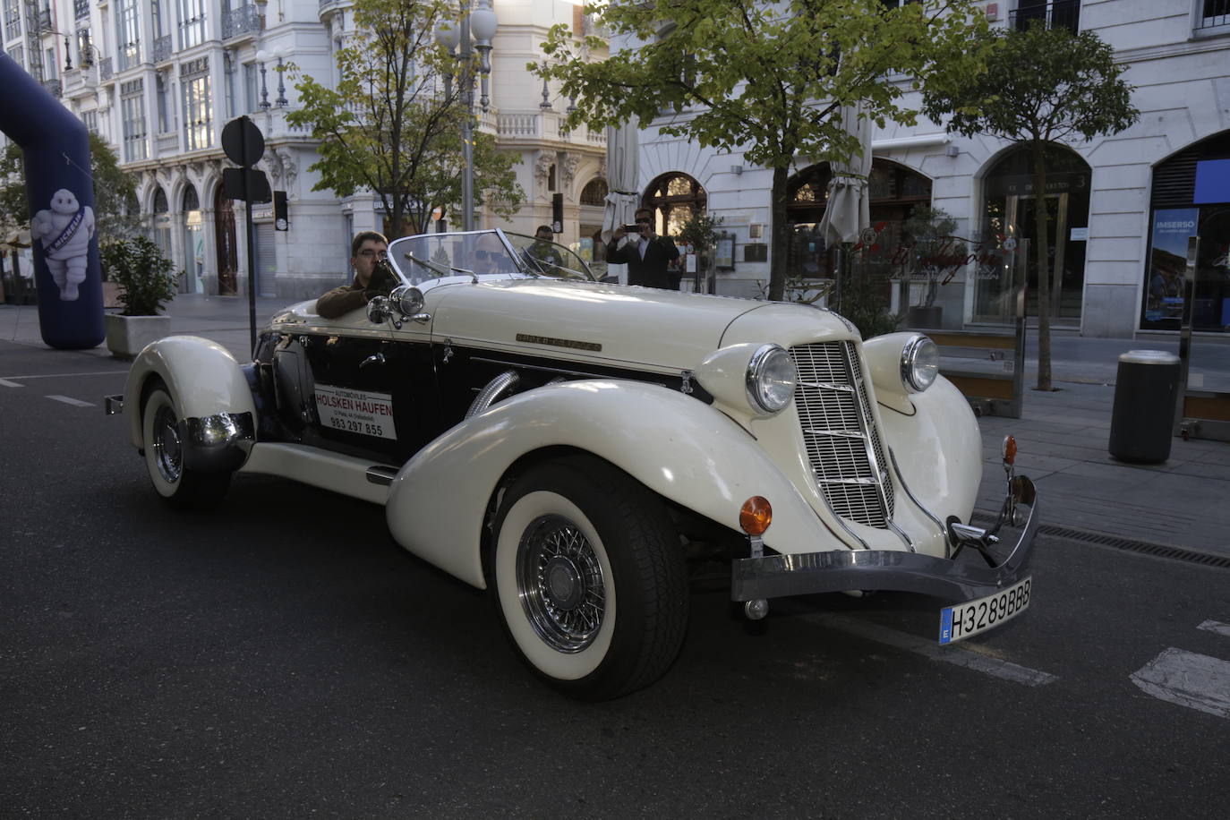 El Valladolid Motor Vintage celebra su séptima edición con récord de participación.