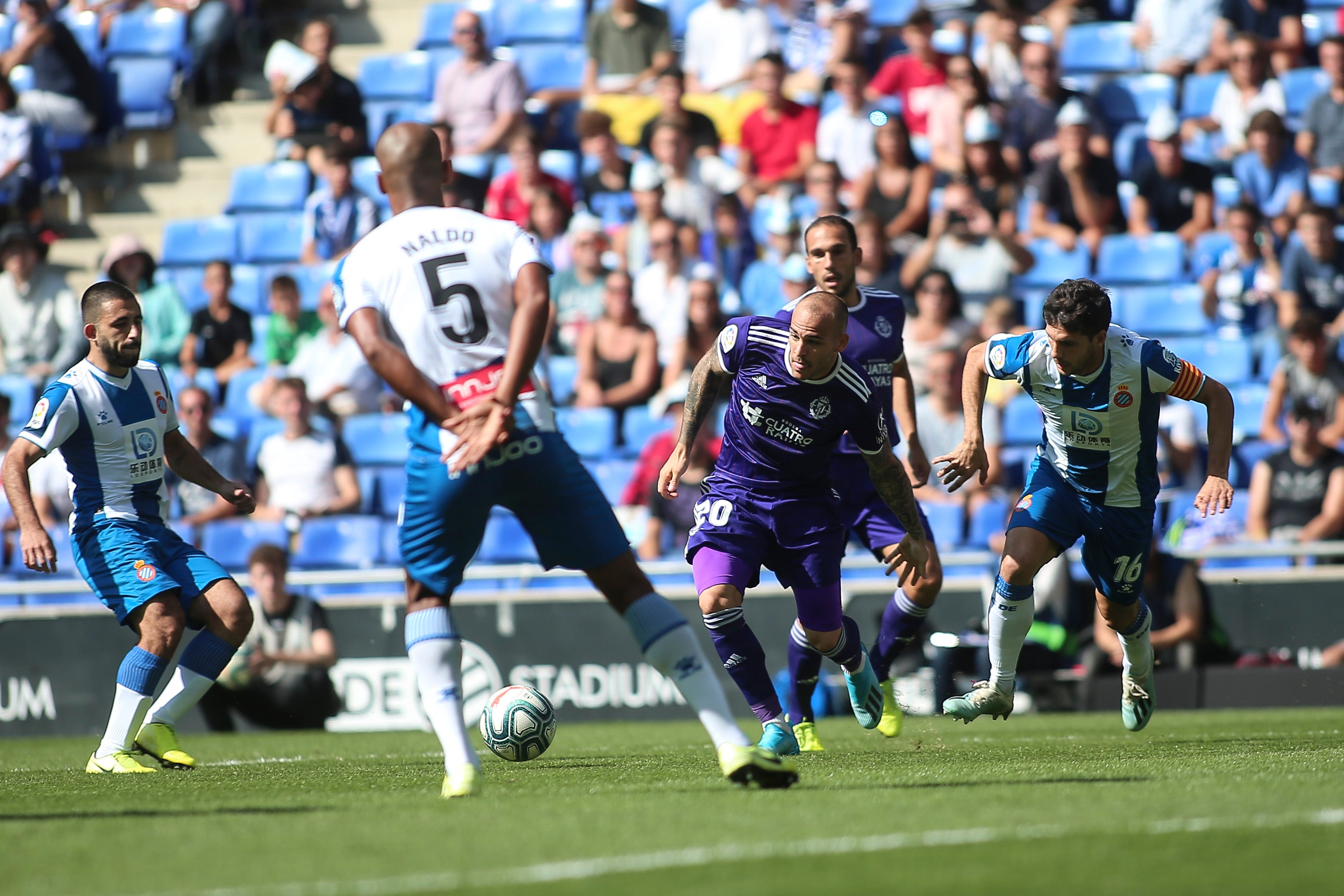 El Real Valladolid logra por primera vez sacar los tres puntos de Cornellà.
