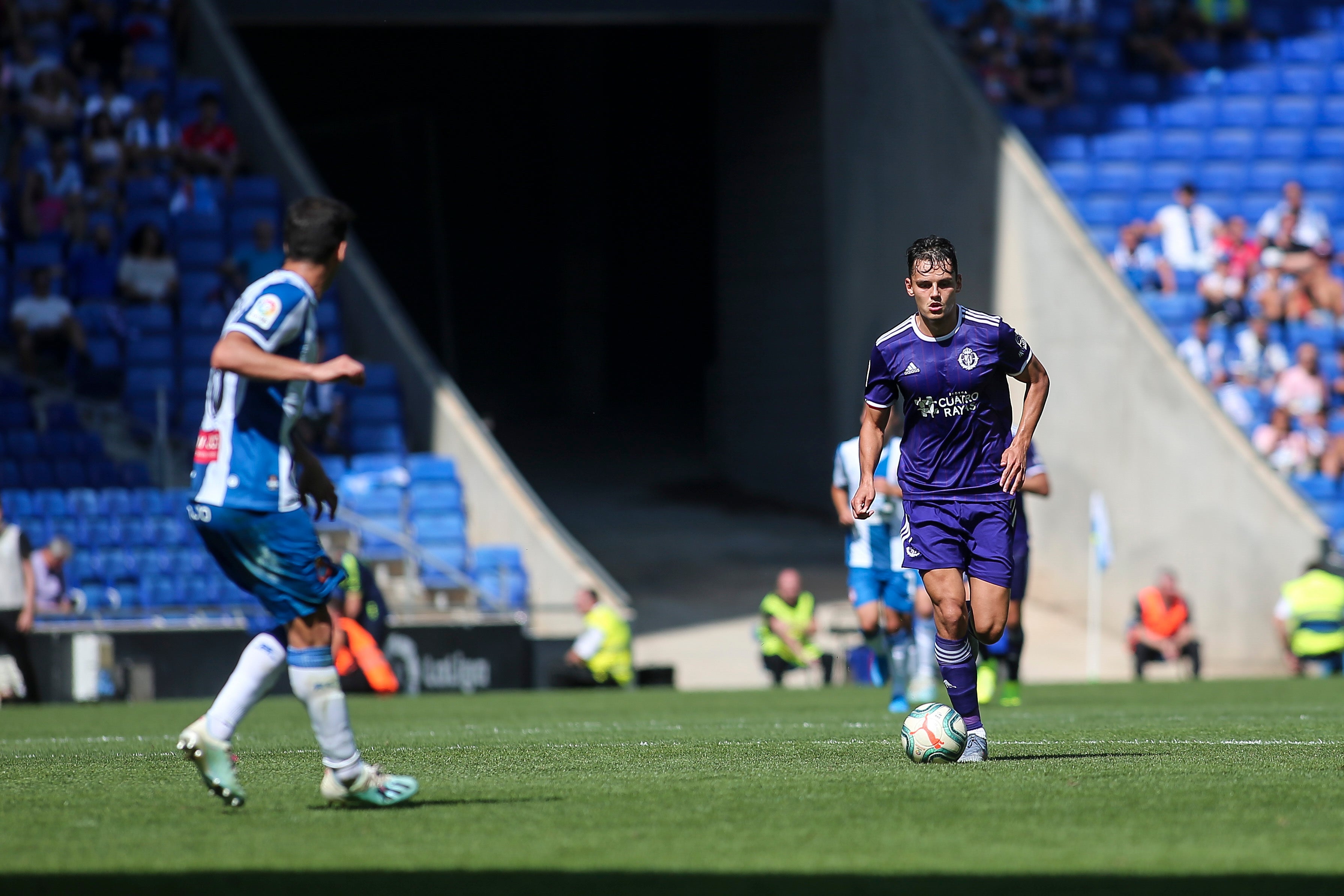 El Real Valladolid logra por primera vez sacar los tres puntos de Cornellà.