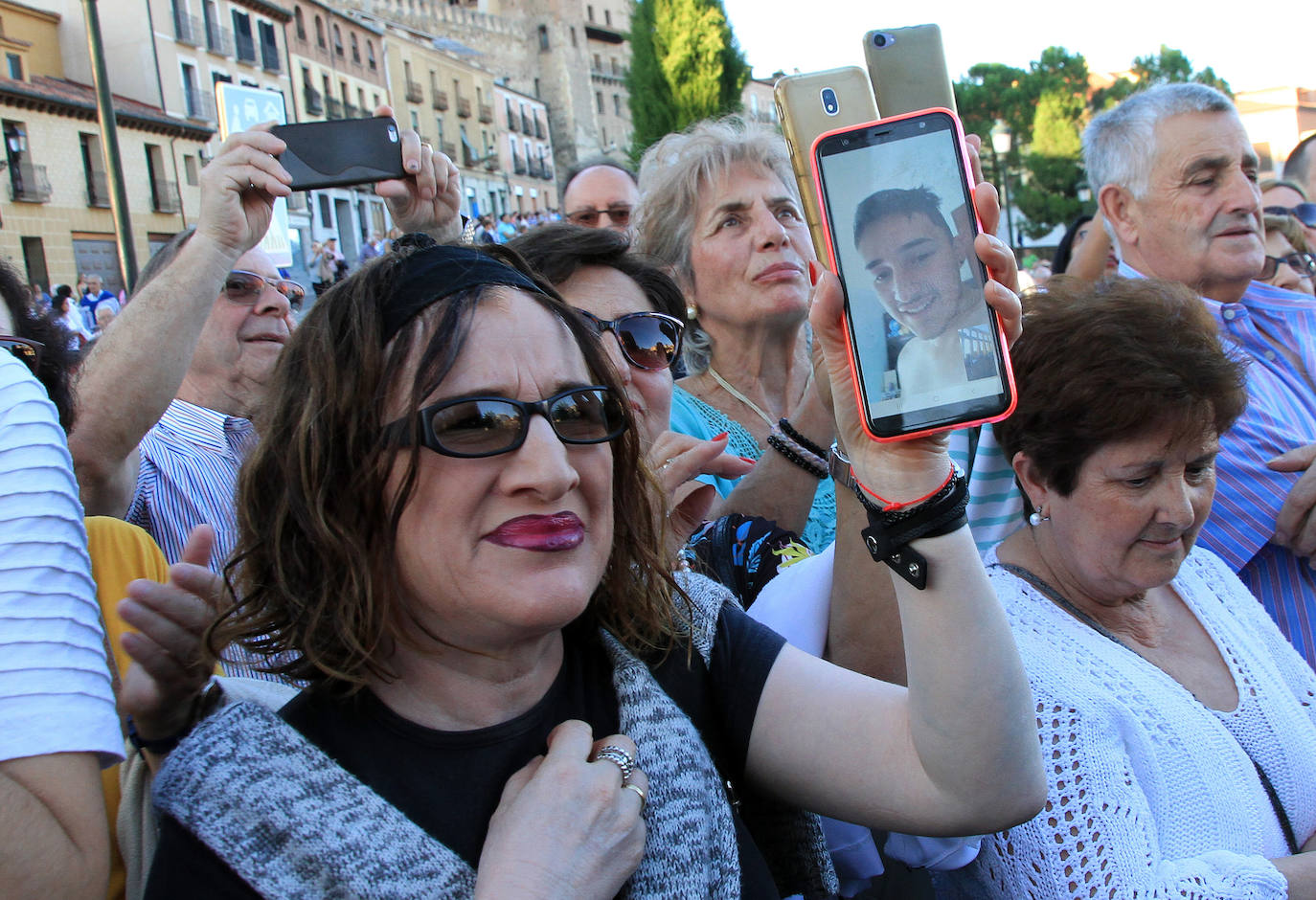 Finaliza la solemne novena de la patrona de Segovia, que ha sido acompañada por miles de segovianos en el traslado desde la Catedral