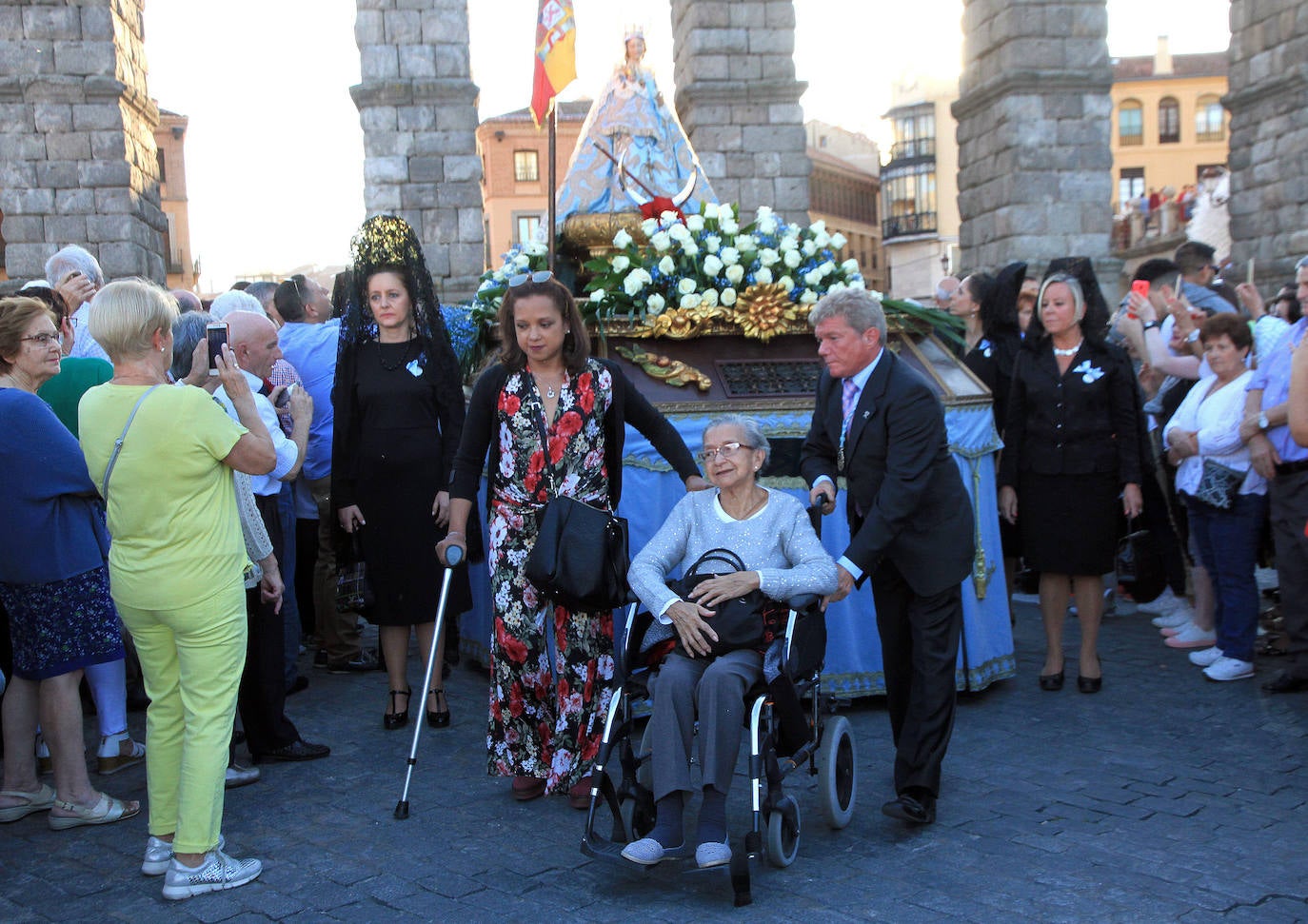 Finaliza la solemne novena de la patrona de Segovia, que ha sido acompañada por miles de segovianos en el traslado desde la Catedral