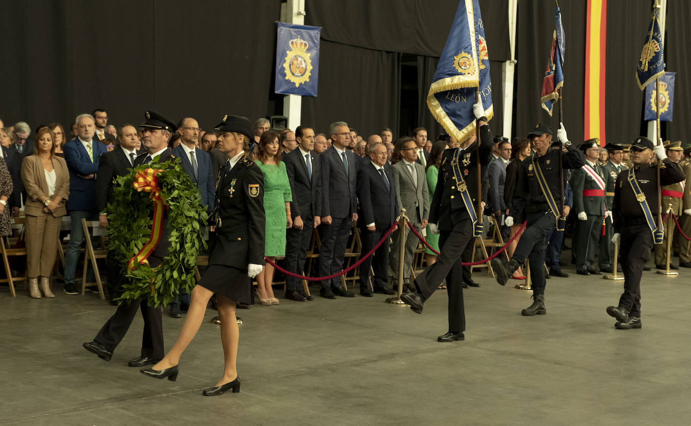 Celebración de los Ángeles Custodios, patrón de la Policía Nacional. 