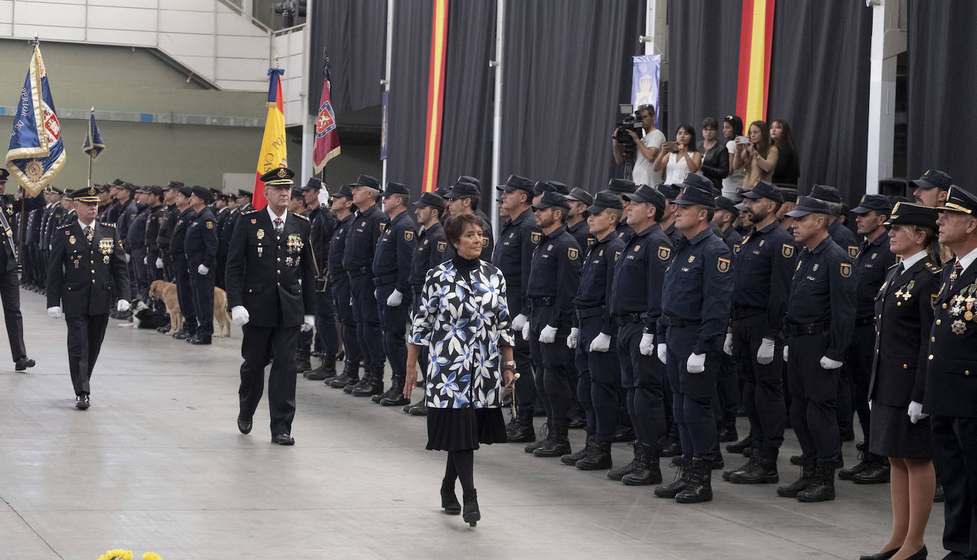 Celebración de los Ángeles Custodios, patrón de la Policía Nacional. 