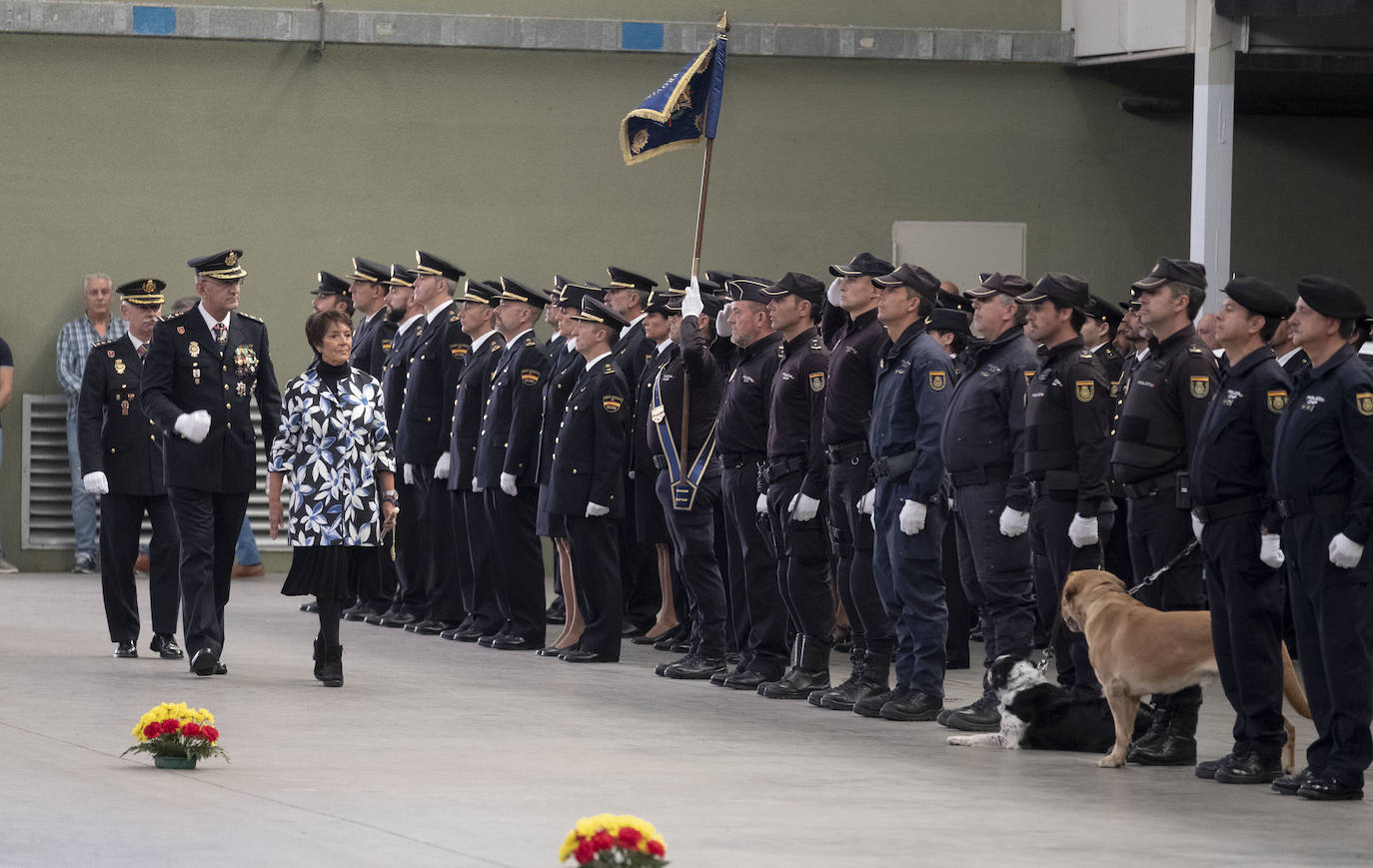 Celebración de los Ángeles Custodios, patrón de la Policía Nacional. 