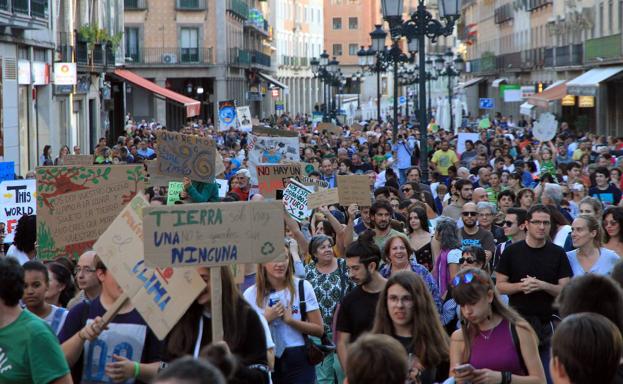 Manifestación contra el cambio climático en Segovia. 