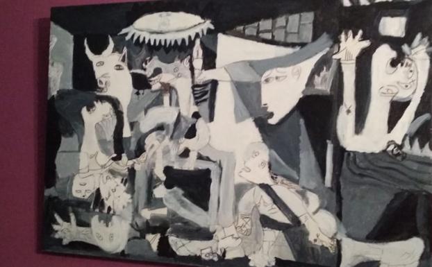 El Guernica de Picasso reproducido por Ugaitz, que disfruta mucho con las artes plásticas. 