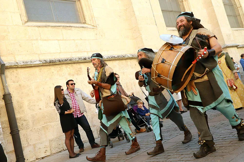 Las calles burgalesas retroceden este fin de semana al siglo XI, época del conocido Cid Campeador, con un amplio programa de actos. 