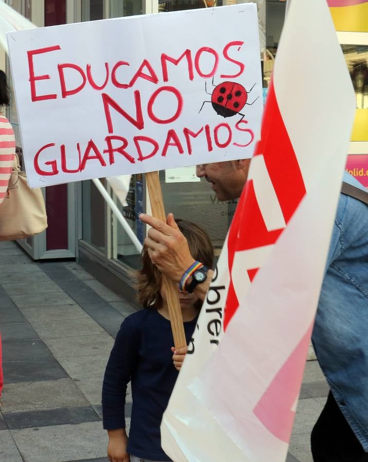 Reivindican su labor bajo el lema «educamos, no guardamos»