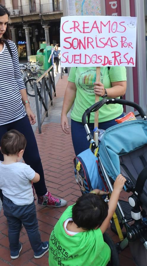 Reivindican su labor bajo el lema «educamos, no guardamos»