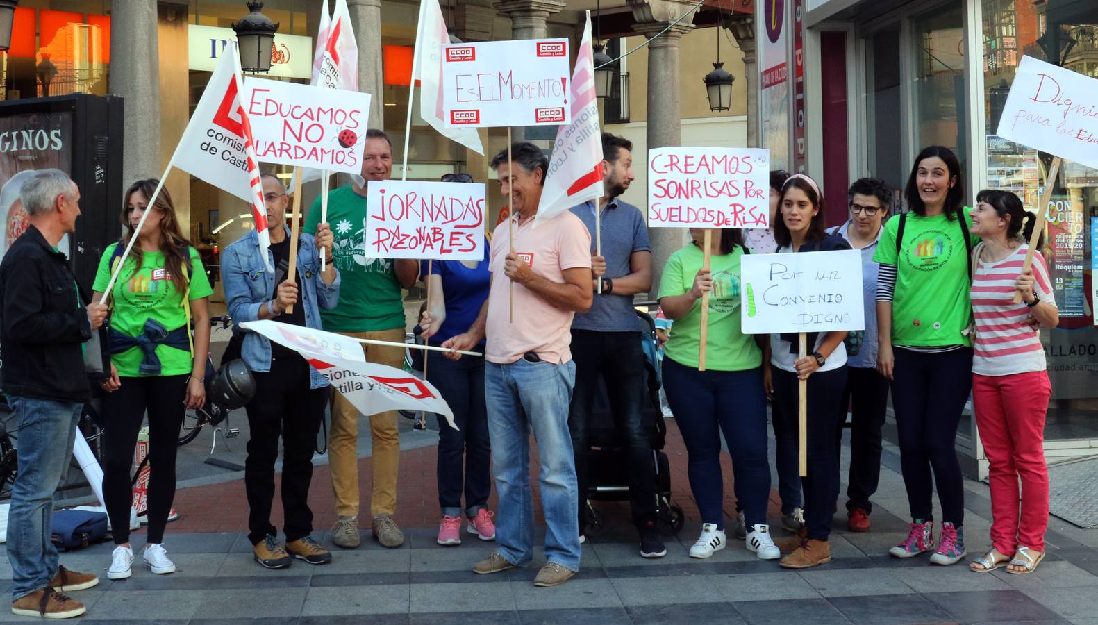 Reivindican su labor bajo el lema «educamos, no guardamos»