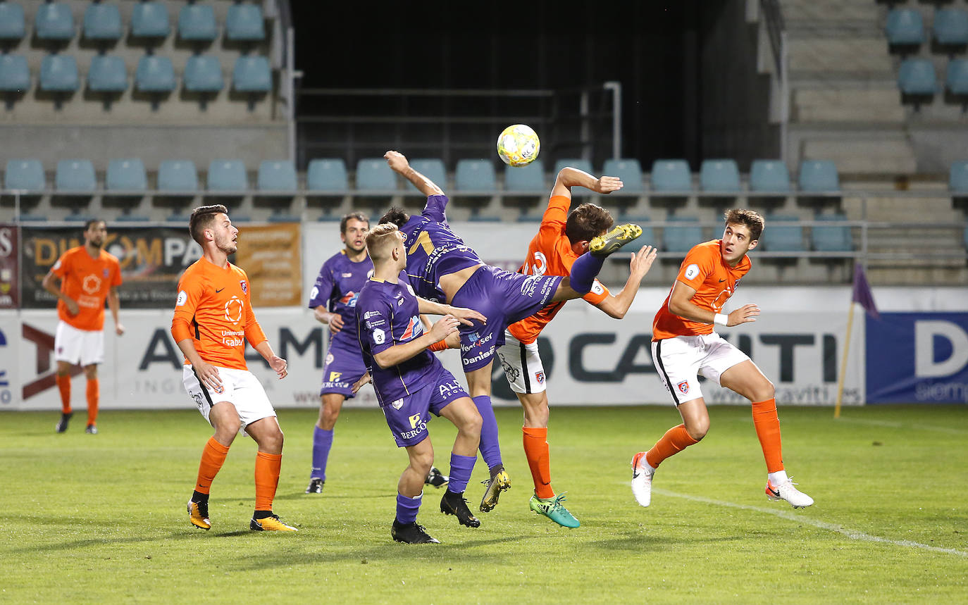 Fotos: Palencia Cristo Atlético 0 - 0 Burgos Promesas