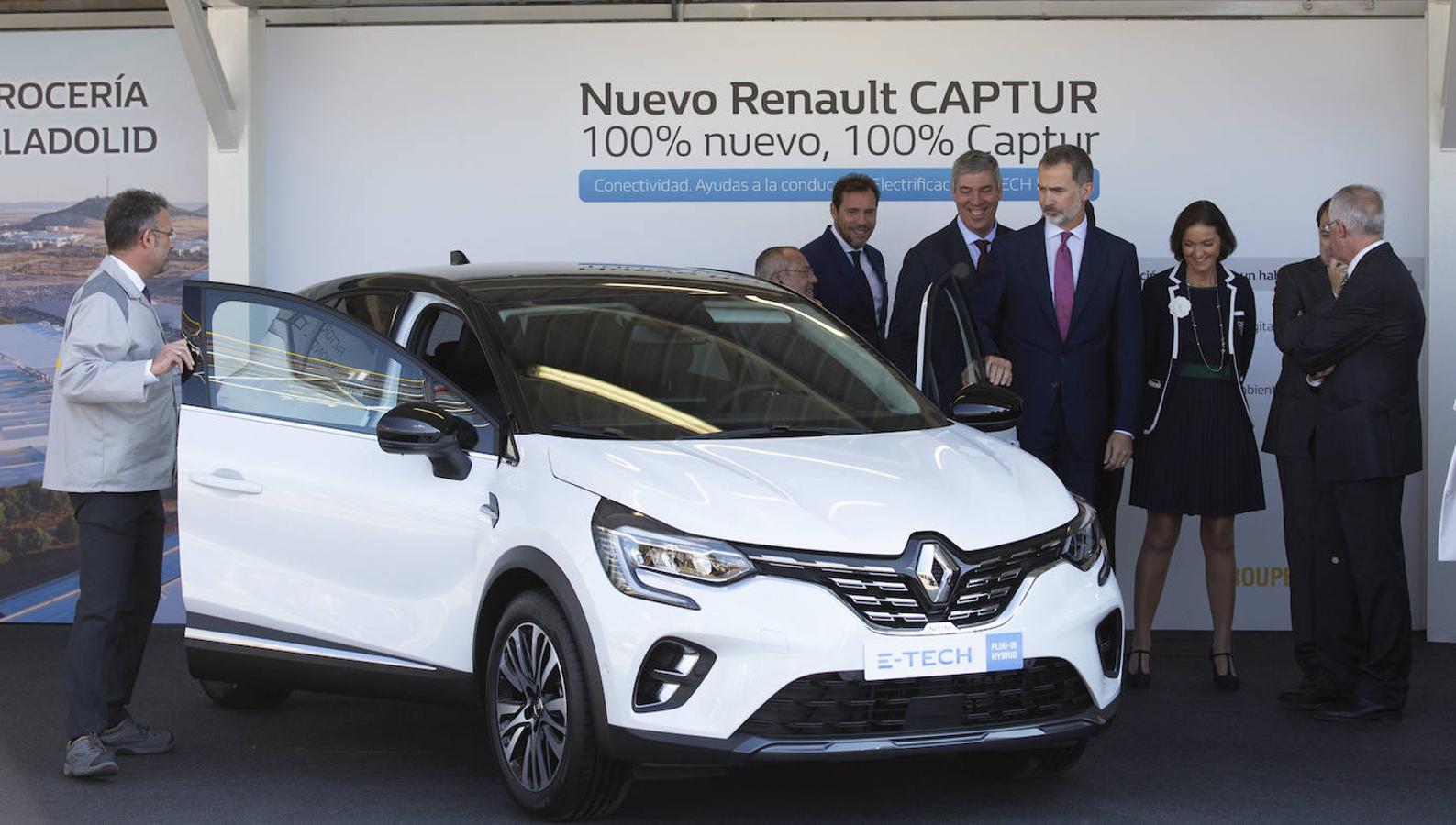 Fotos: El Rey Felipe VI visita la factoría de carrocería y montaje de Renault Valladolid