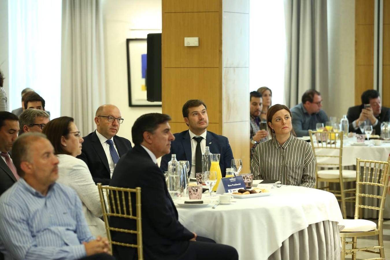 Fotos: Suárez Illana abre el Foro Económico en Salamanca