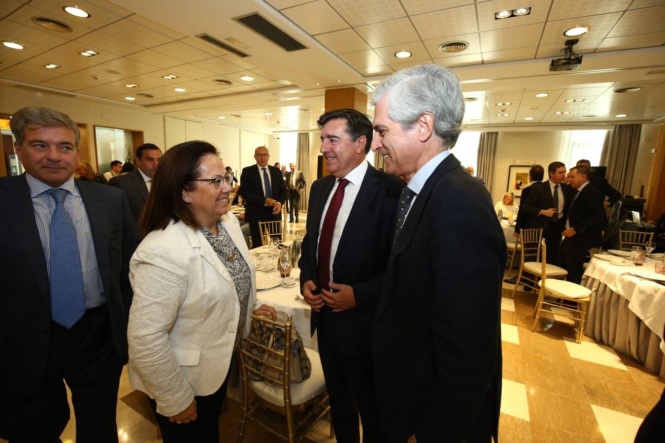 Fotos: Suárez Illana abre el Foro Económico en Salamanca