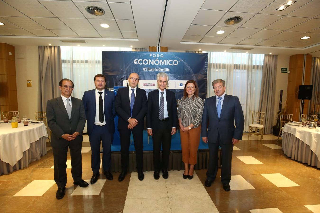 Fotos: Suárez Illana abre el Foro Económico en Salamanca