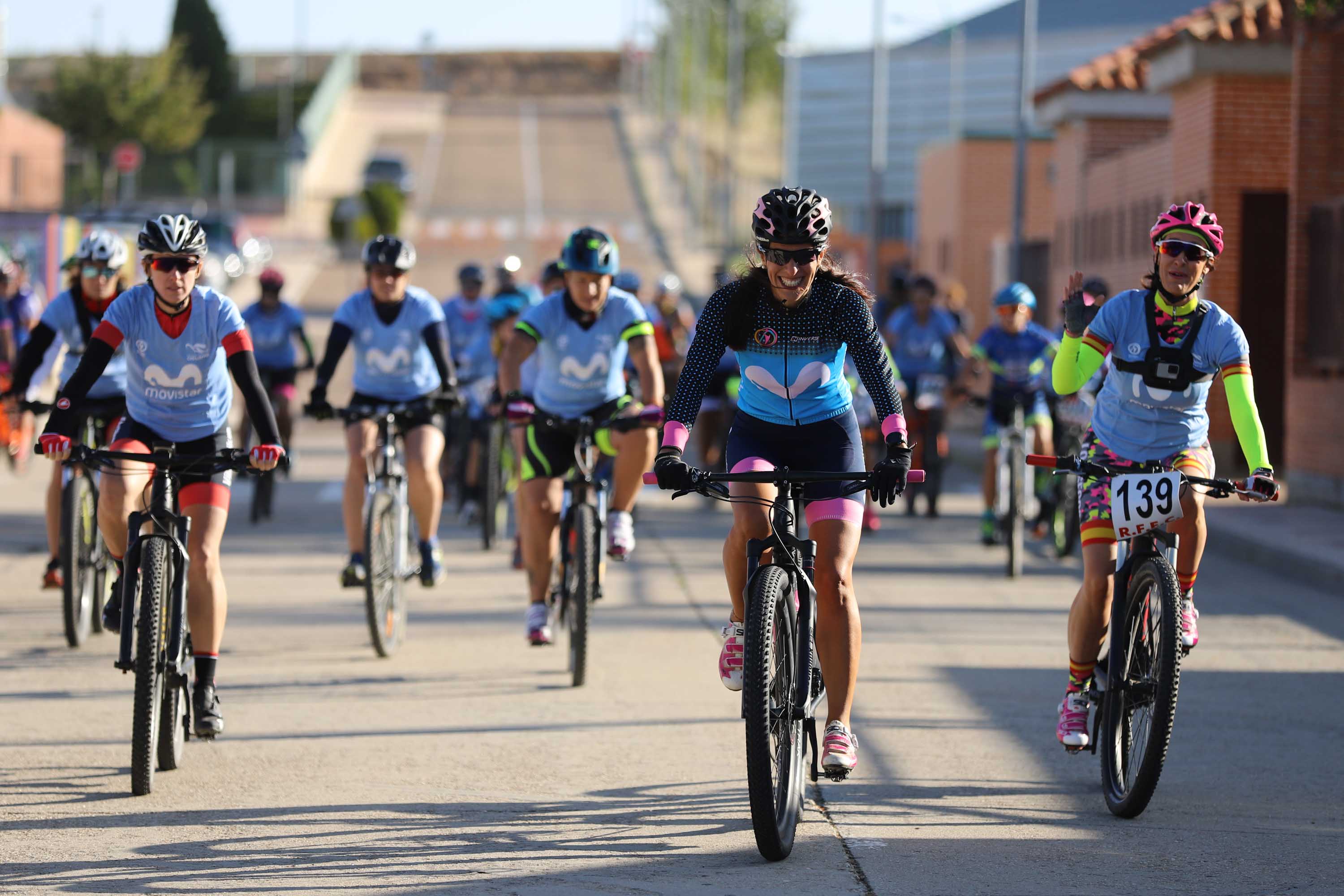 Fotos: Quedada Women in Bike en Carbajosa de la Sagrada (Salamanca)