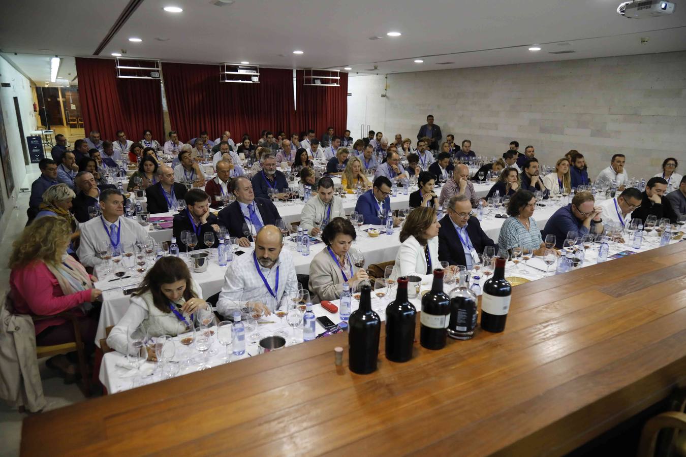 Fotos: Cuartas Jornadas Técnicas Internacionales de Sumillería en el Museo del Vino de Peñafiel