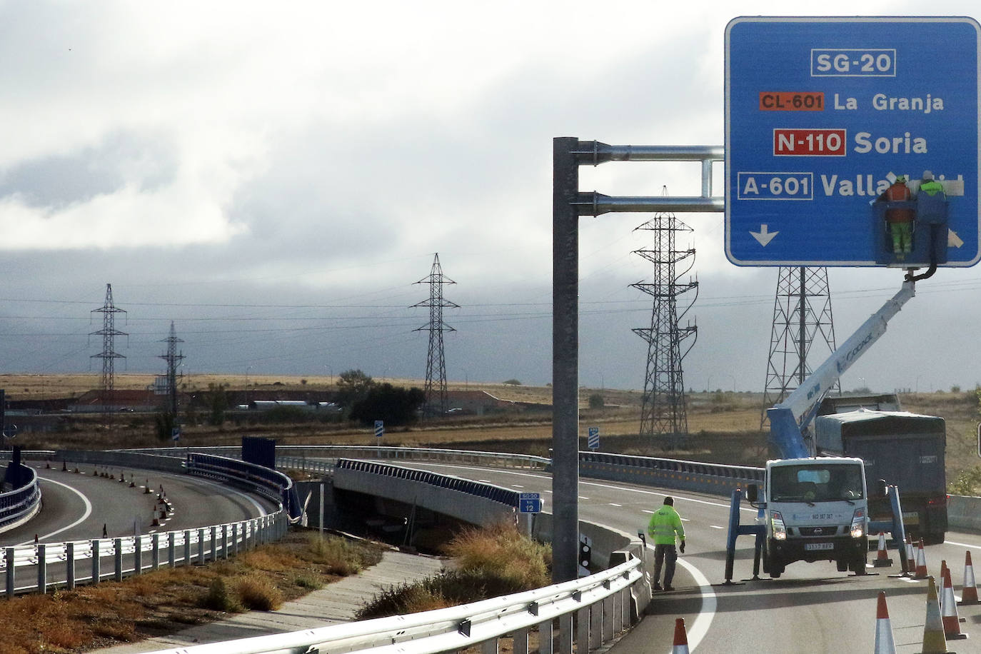 Fotos: Apertura de un tramo de las obras de desdoblamiento de la SG-20