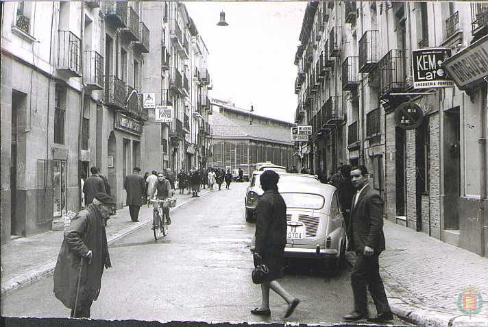 Fotos: Estampas del Valladolid antiguo (XXI): en bicicleta a todas partes