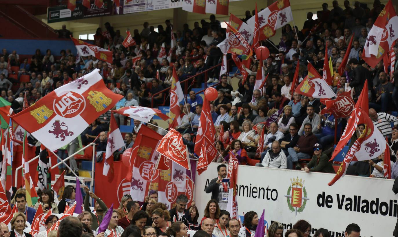 2.400 delegados sindicales de UGT de toda España se dan cita en el Polideportivo Huerta del Rey de Valladolid. 