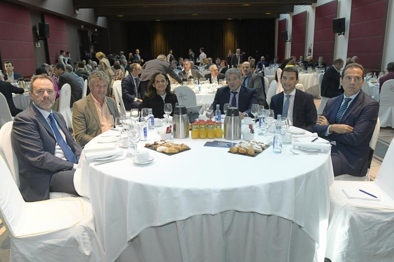 El Norte de Castilla y BBVA han celebrado este miércoles un desayuno informativo cuyo tema central es 'La disrupción digital, una oportunidad para crecer'.