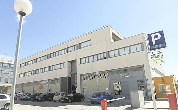 El trabajador acusado de grabar imágenes a sus compañeras de Konecta en Valladolid llevaba 20 años en la teleoperadora