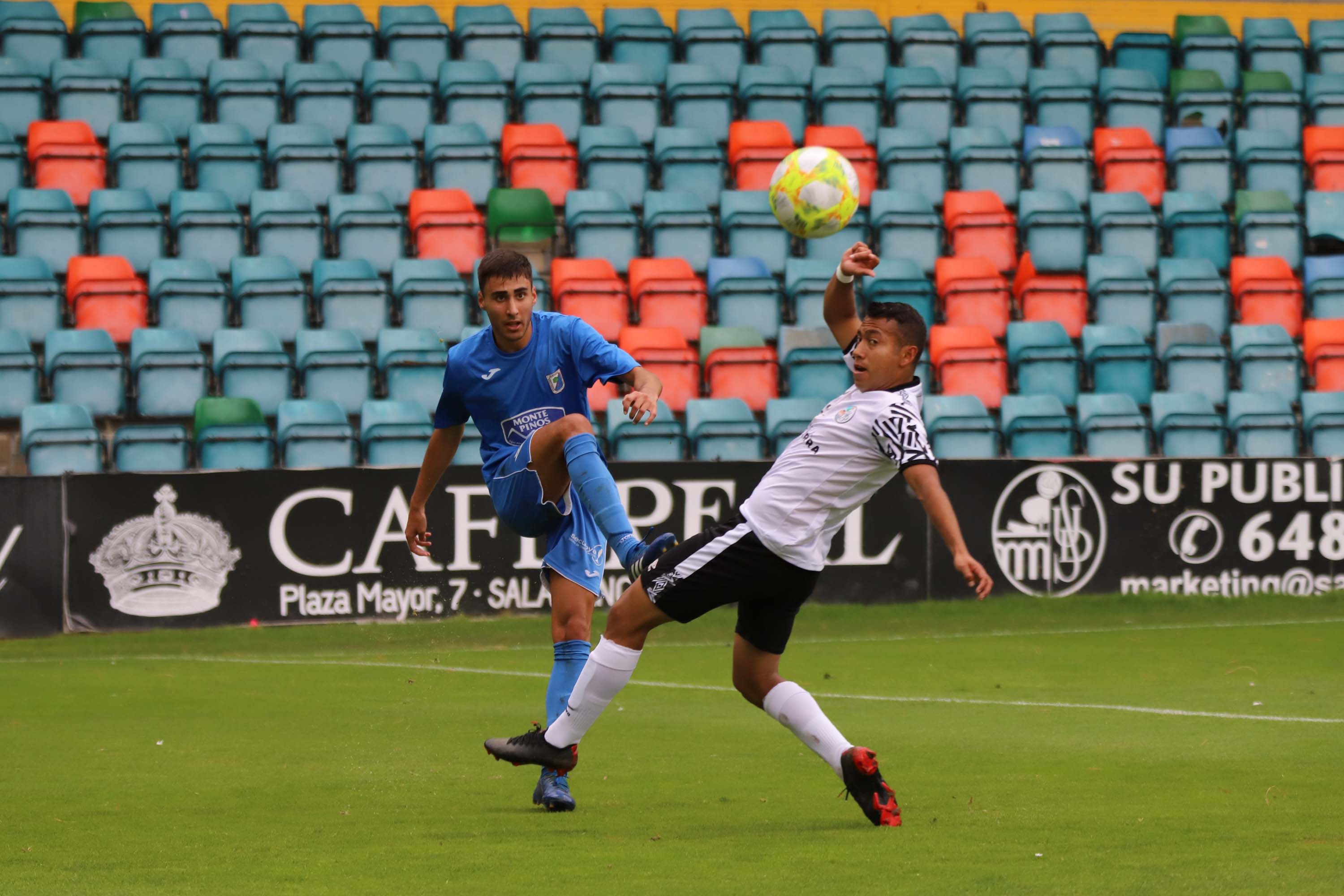 Salamanca CF UDS B - CD Izarra.