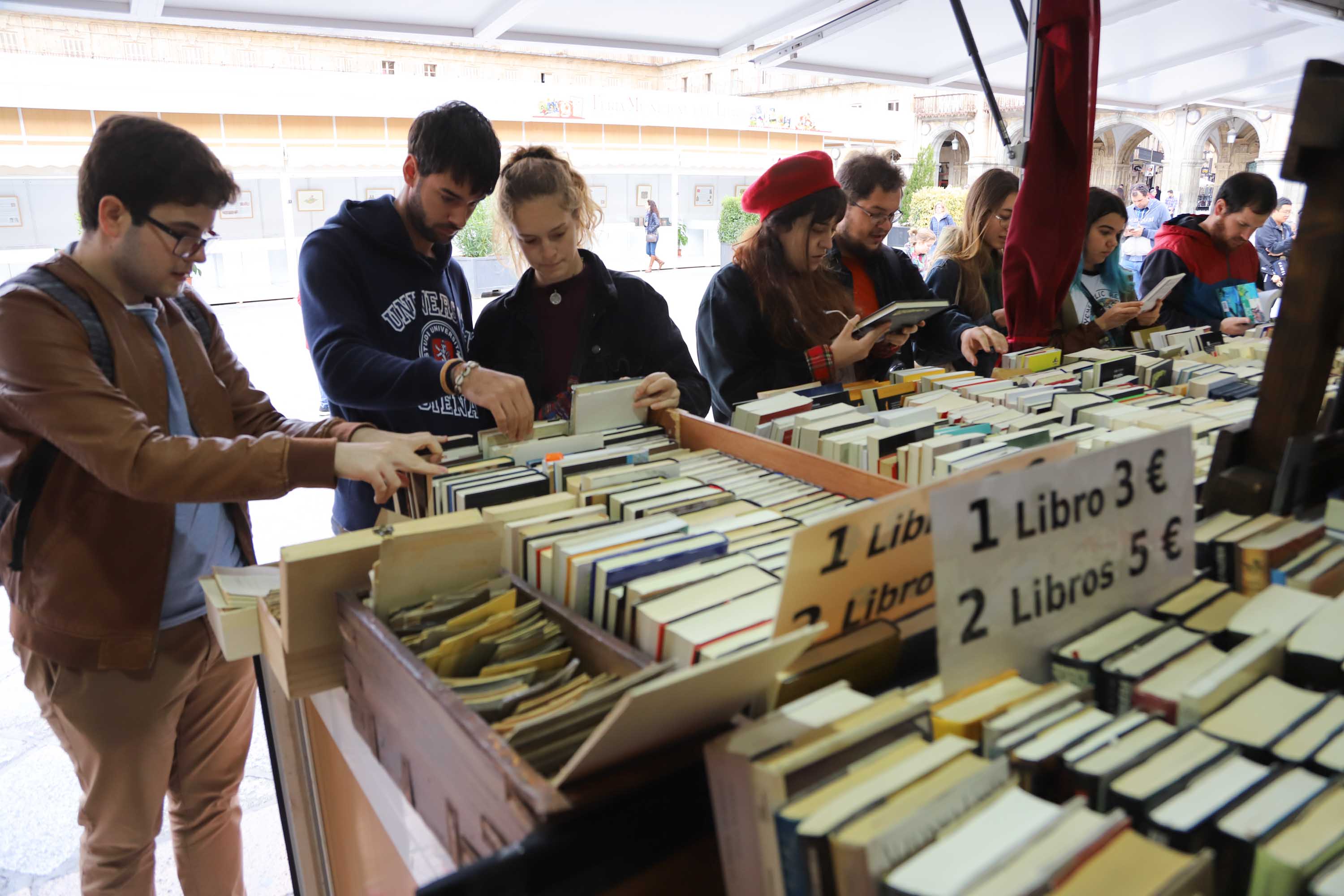 Feria del Libro Antiguo de Salamanca. 