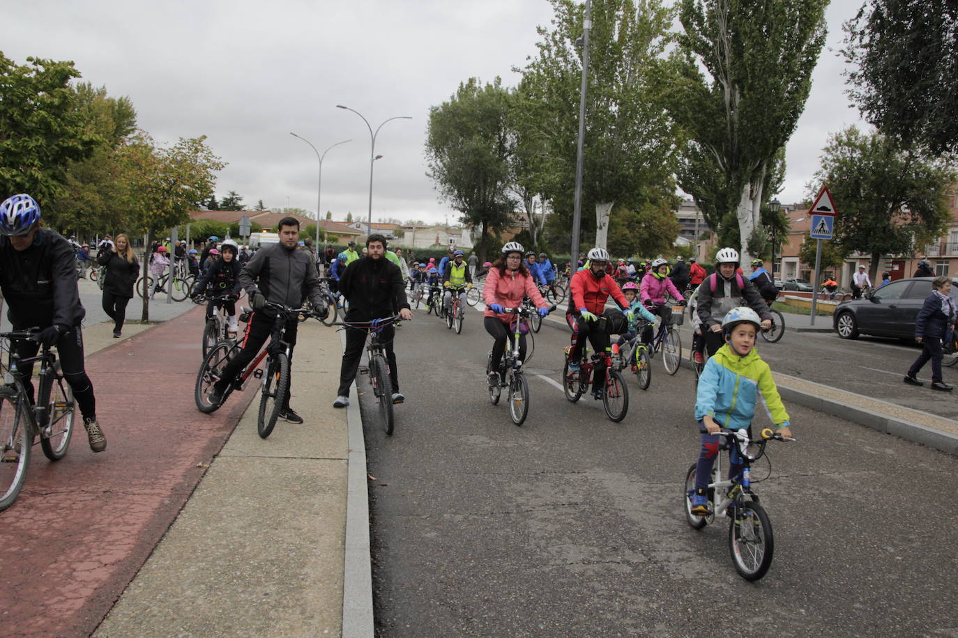 Fotos: Bicicletada contra la droga en Laguna de Duero