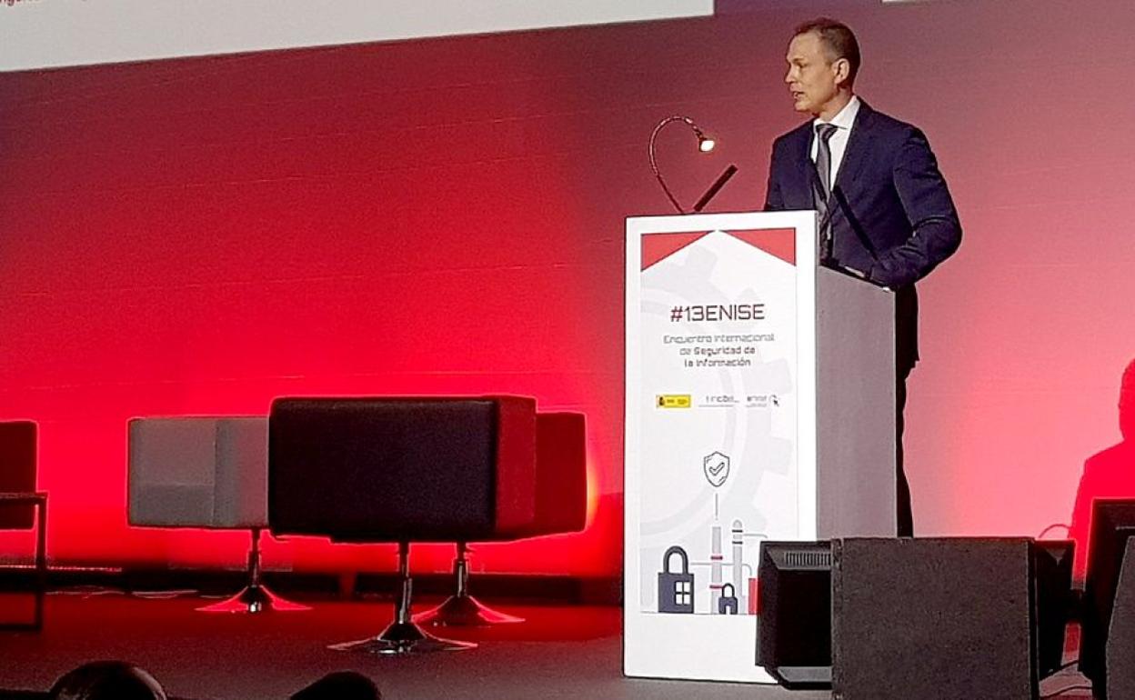 Alberto Hernández, director del Incibe, durante la apertura del 13Enise en León.