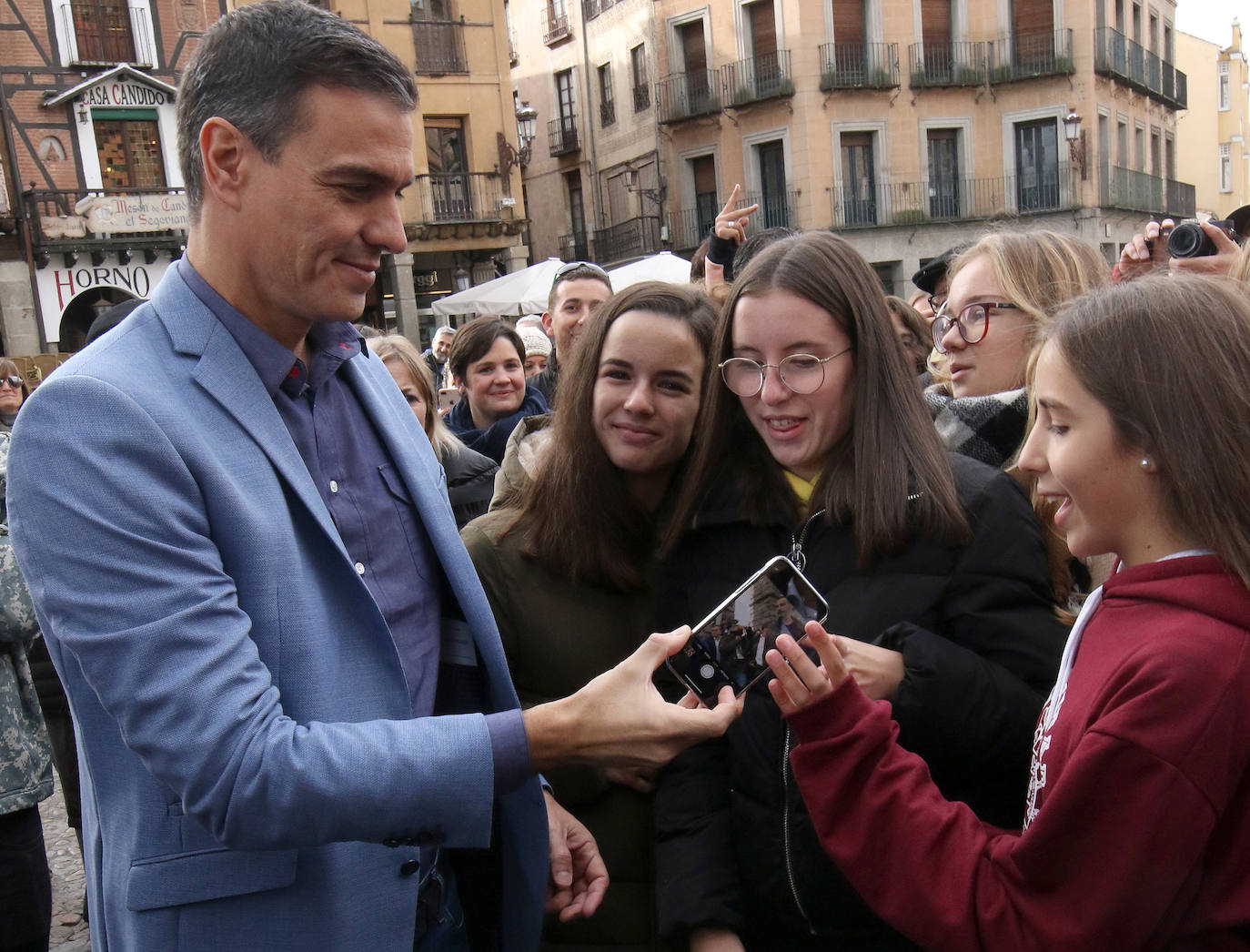 Fotos: Pedro Sánchez visita Segovia