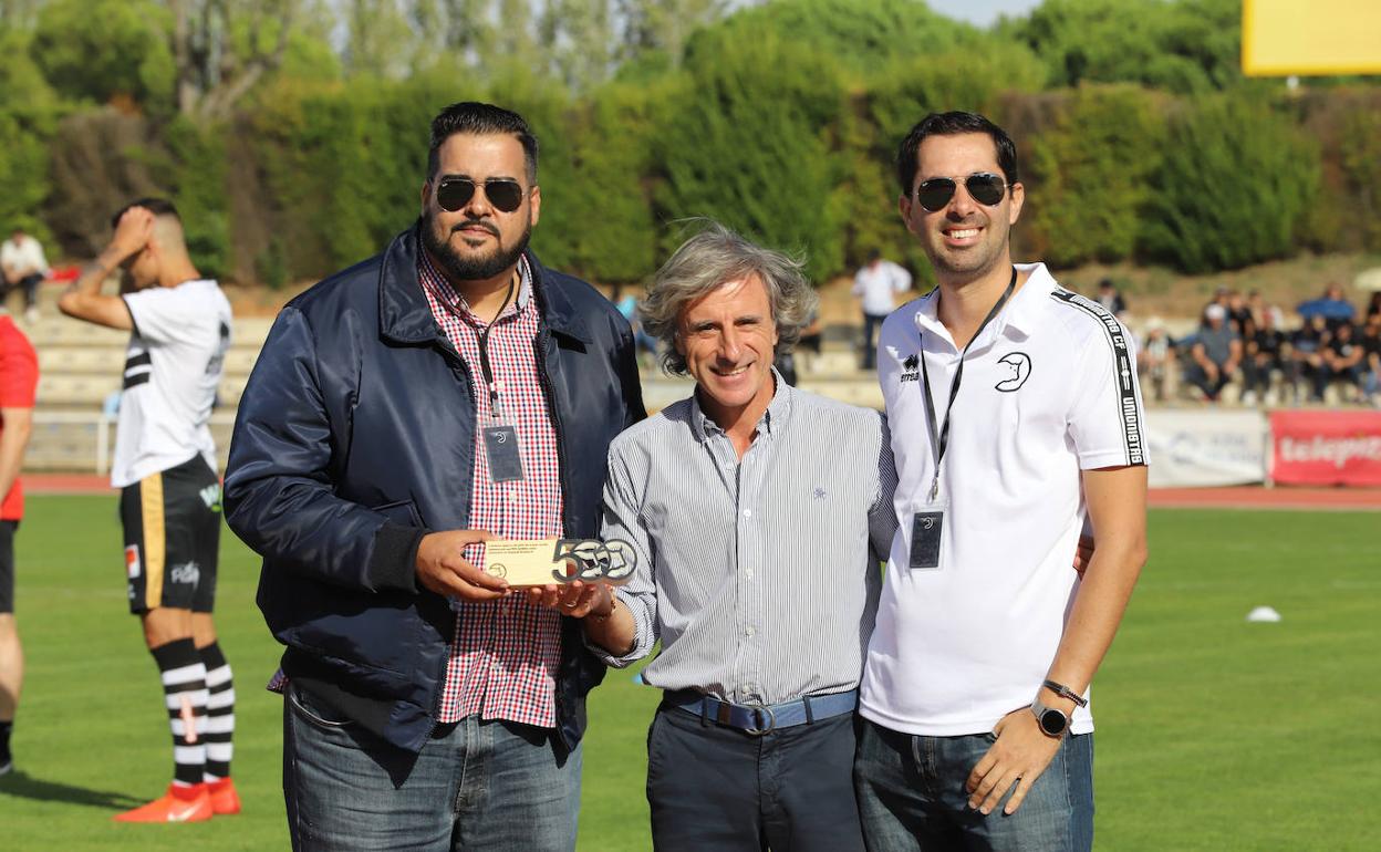 Miguel Ángel Sandoval, Roberto Aguirre y Javier Tejedor, en Las Pistas. 