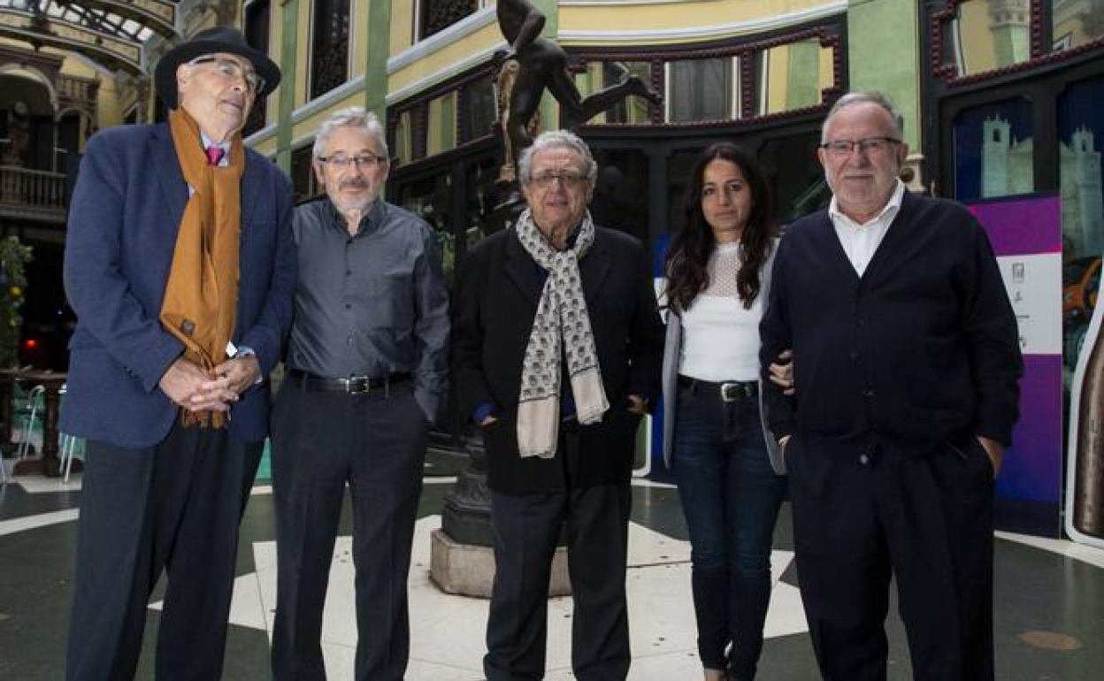 Ignacio Latierro, Luis Castells, José María Izquierdo, BelénVerdugo y Luis Aizpeola, de 'Lagun y la resistencia frente a ETA'.