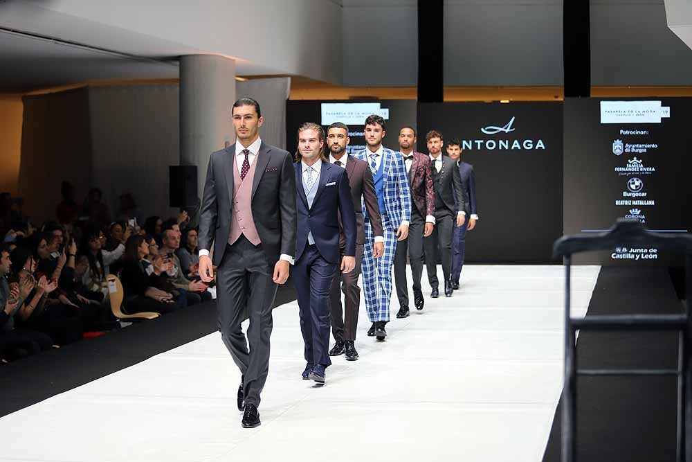 Fotos: Desfile de la firma burgalesa, Antonaga, especializada en trajes a medida