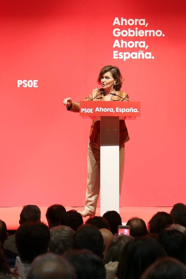 Fotos: Carmen Calvo participa en un acto del PSOE en Valladolid