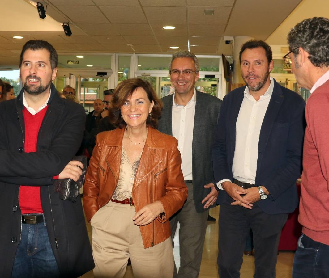 Fotos: Carmen Calvo participa en un acto del PSOE en Valladolid