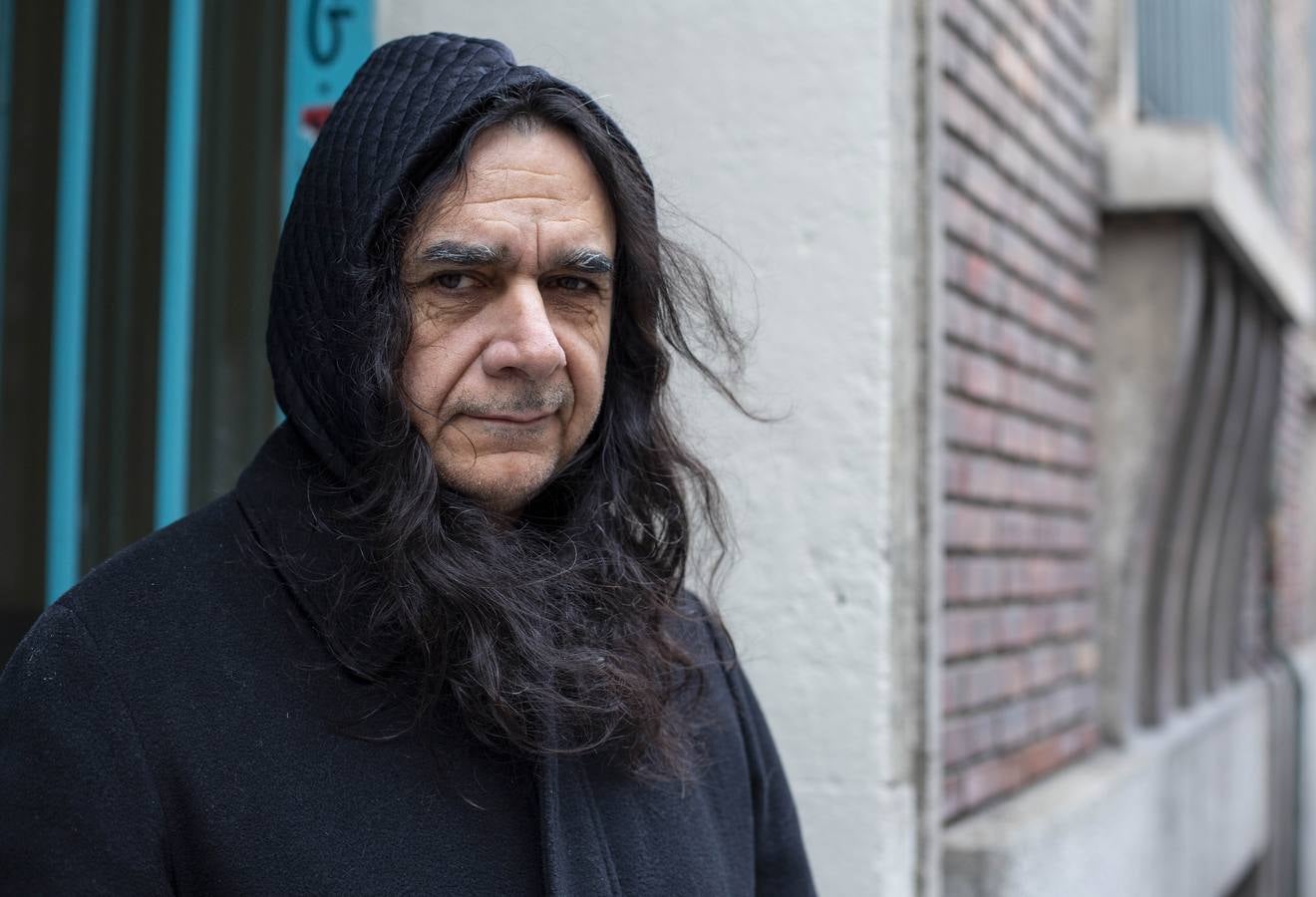 José Celestino Campusano presenta la película de la Sección Oficial 'Hombres de piel dura'.