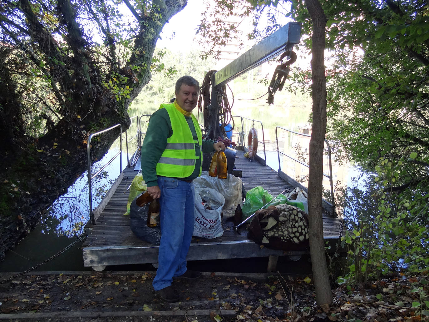 Limpieza de la senda del Pisuerga. 