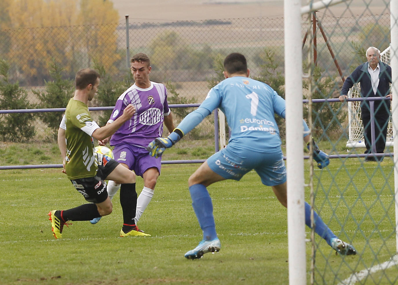 El derbi disputado en Becerril dió la victoria al Cristo. 